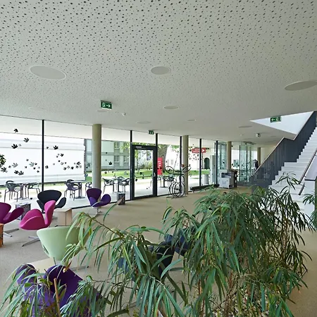 Bildungshaus Schloss Retzhof Otel