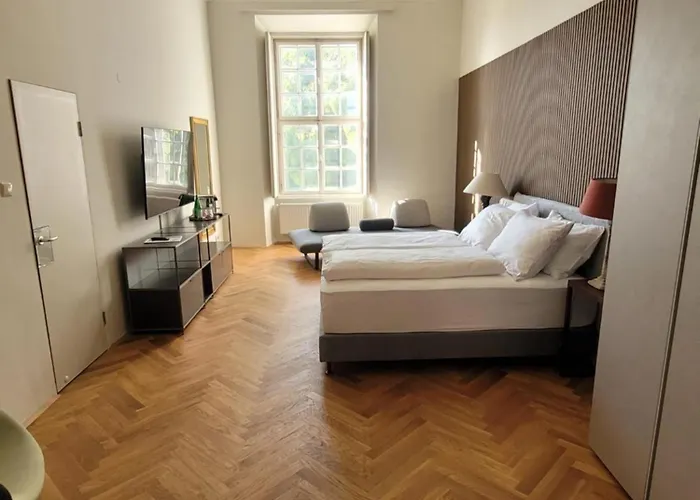 Bildungshaus Schloss Retzhof * 瓦格纳